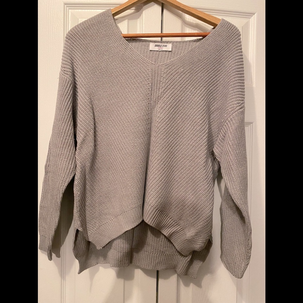 Double Zero Size Small sweater